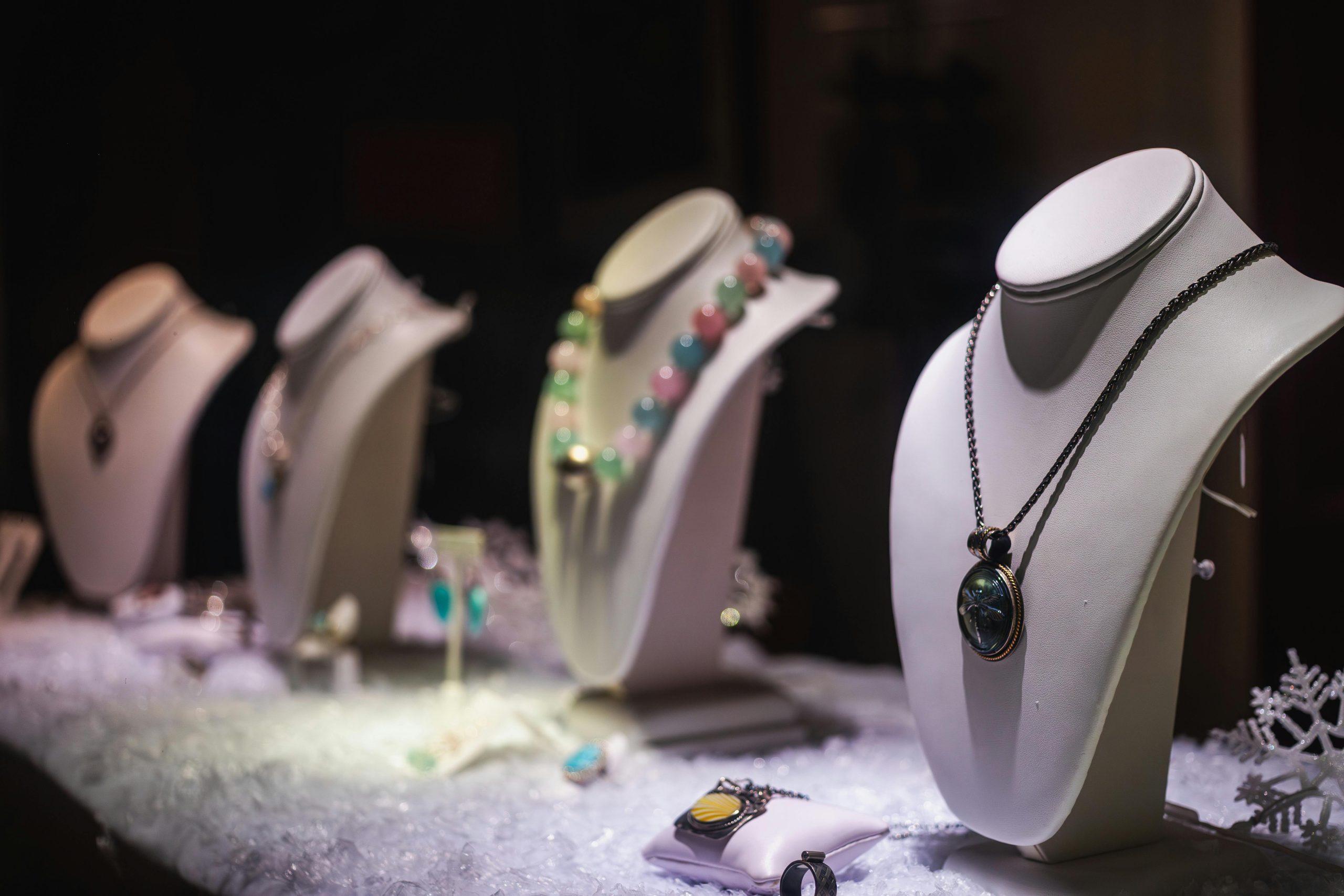 Best Online Shop for Women’s Jewelry in Medford, NY