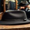how-to-choose-hats-for-your-face-shape