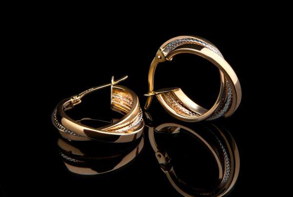 where-to-buy-earrings-online-in-medford